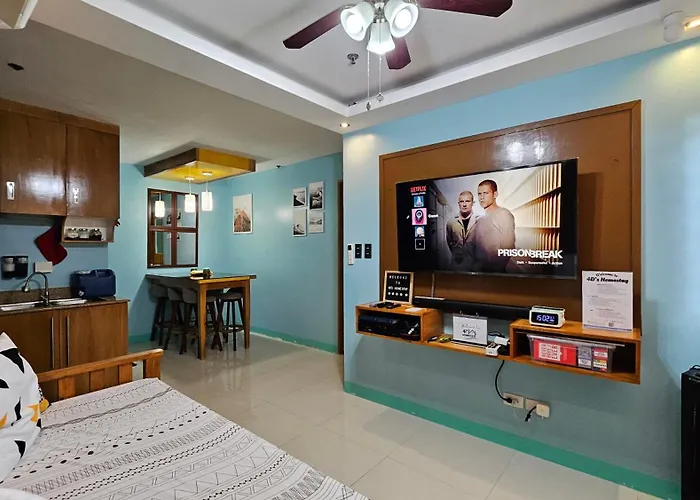 Spacious & Cozy 1-Bedroom Apartment, Sleeps 2-4